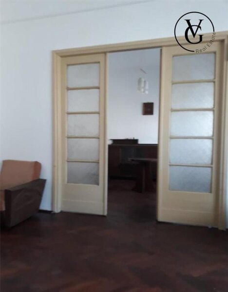 Centrul Vechi apartament 3 camere renovabil