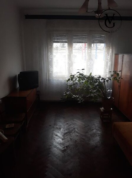 Centrul Vechi apartament 3 camere renovabil